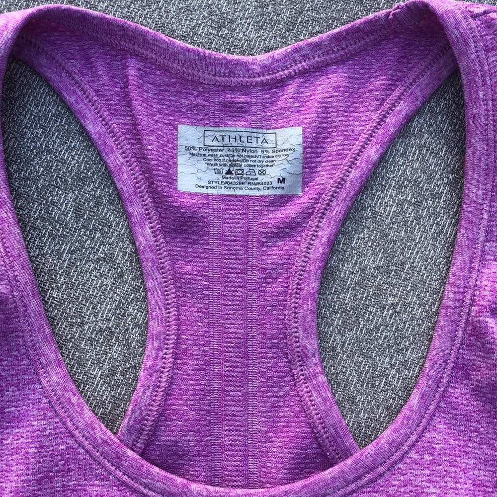 ATHLETA Seamless Fastest Track Racerback Tank w/Hem Grippers - Picture 3 of 6